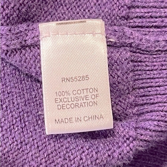 Men’s Vintage Express v-neck sweater. - Picture 6 of 8